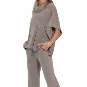 Barefoot Dreams CozyChic Ultra Lite Cowl Neck Top. New with Tags!!!